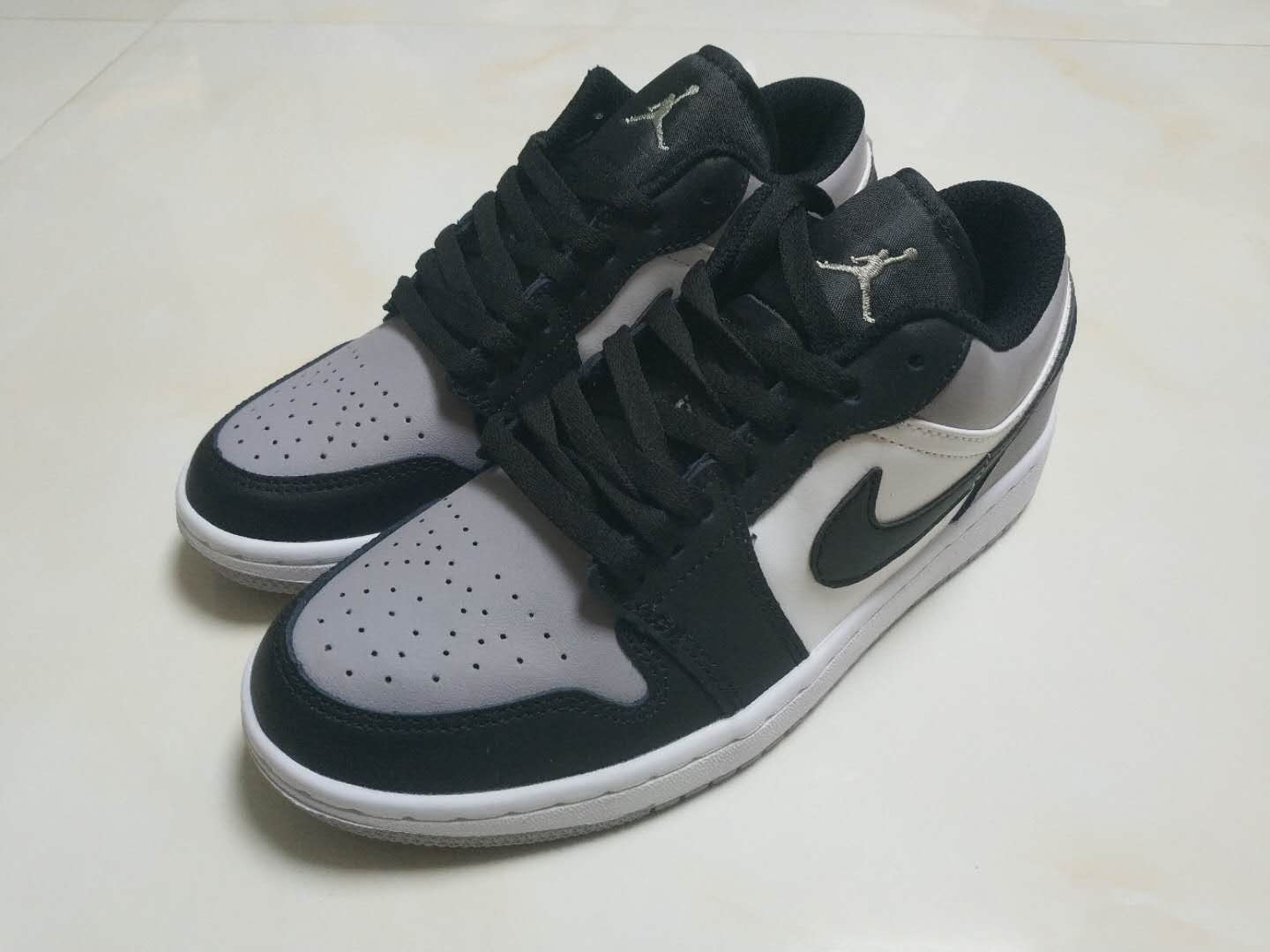 jordan air jordan 1 retro low
