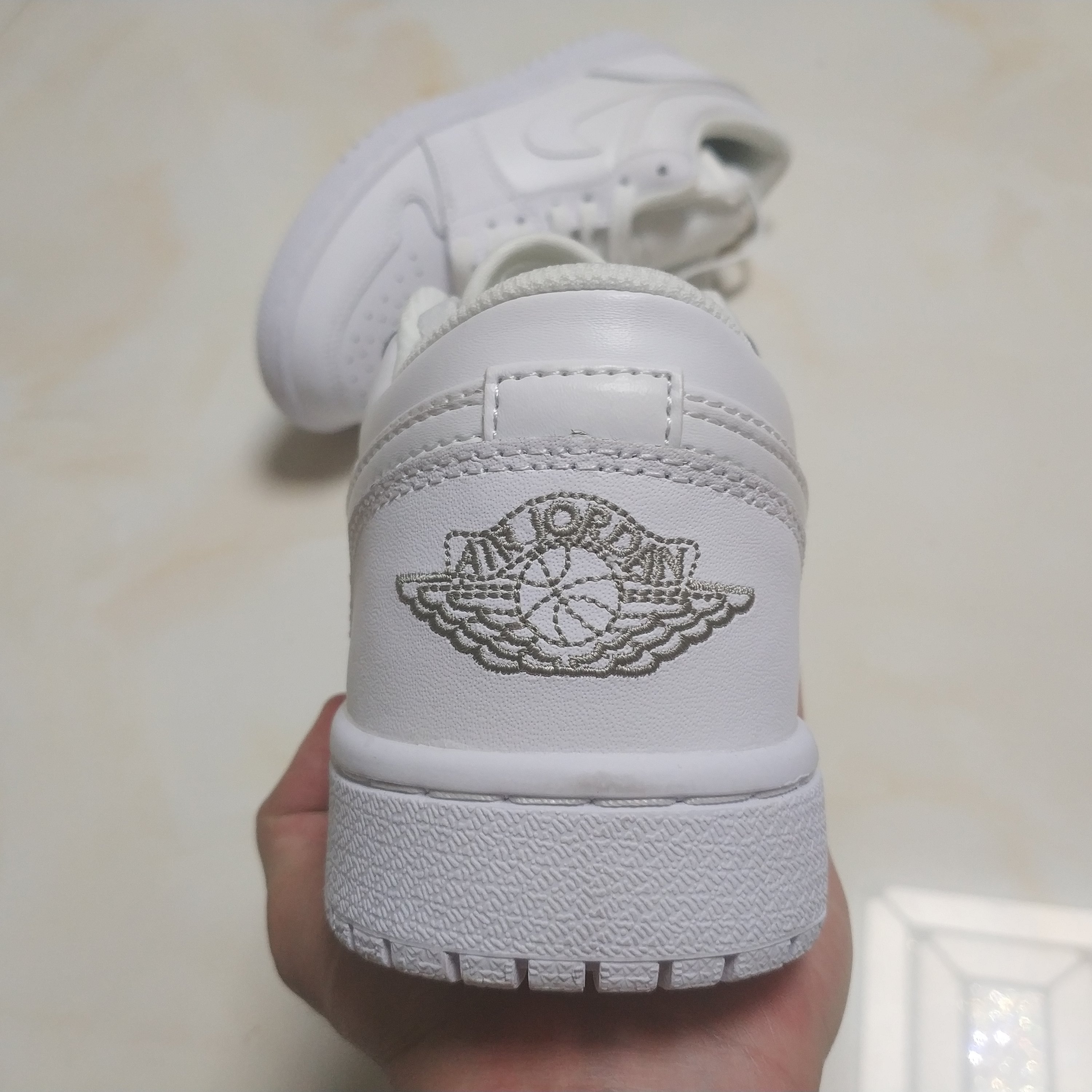 jordan air jordan 1 retro low