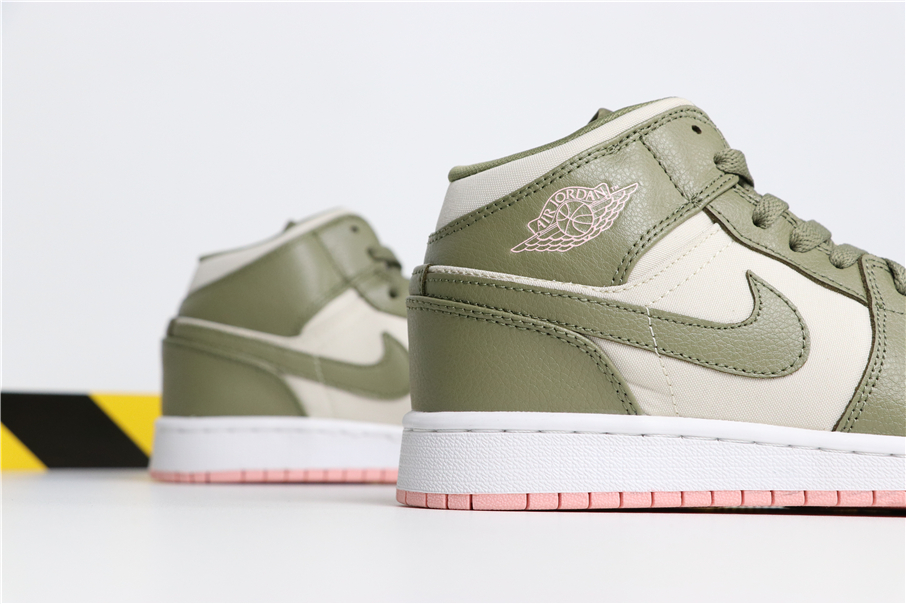 jordan air jordan 1 retro mid