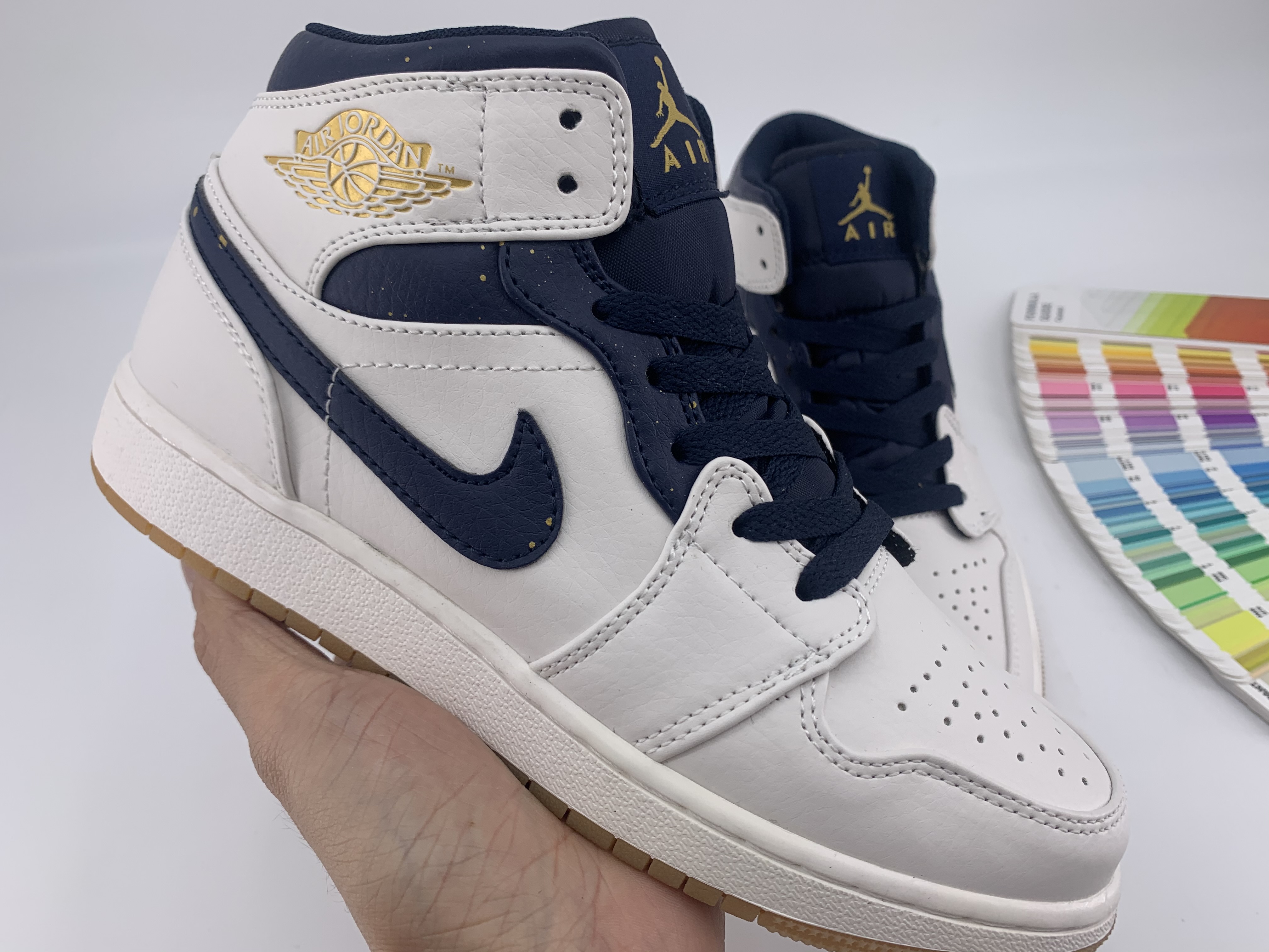 jordan air jordan 1 retro mid