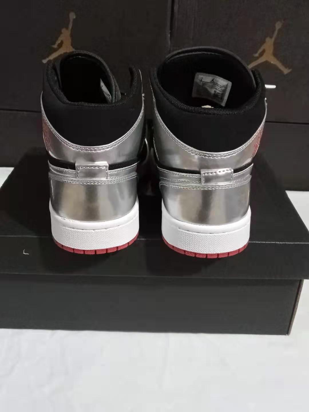 jordan air jordan 1 retro mid