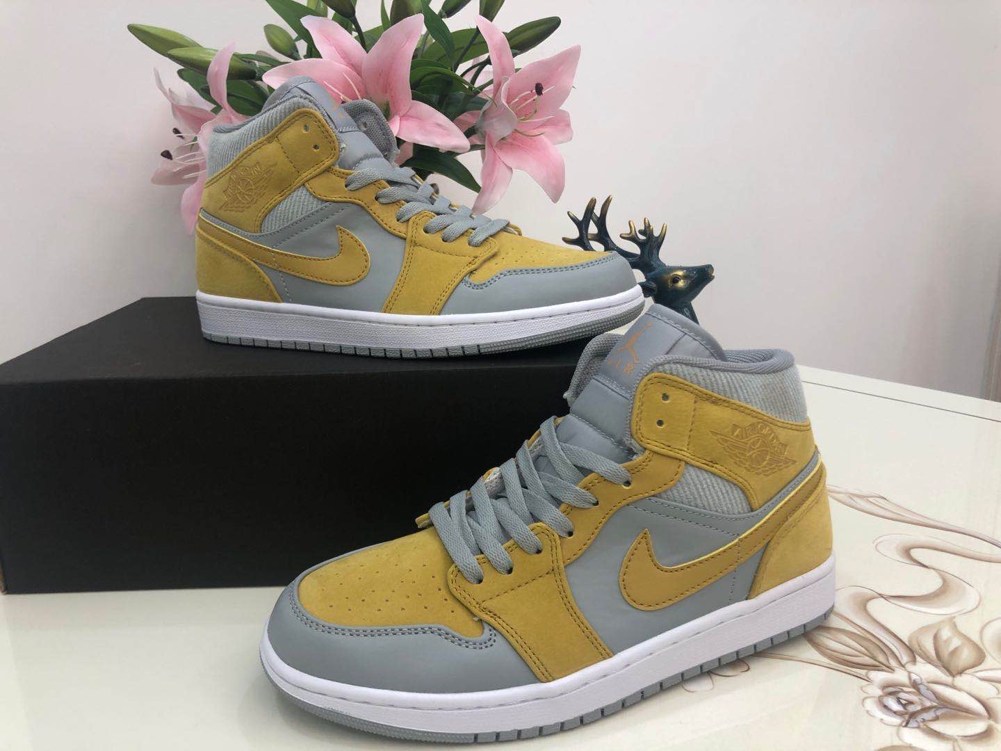 jordan air jordan 1 retro mid