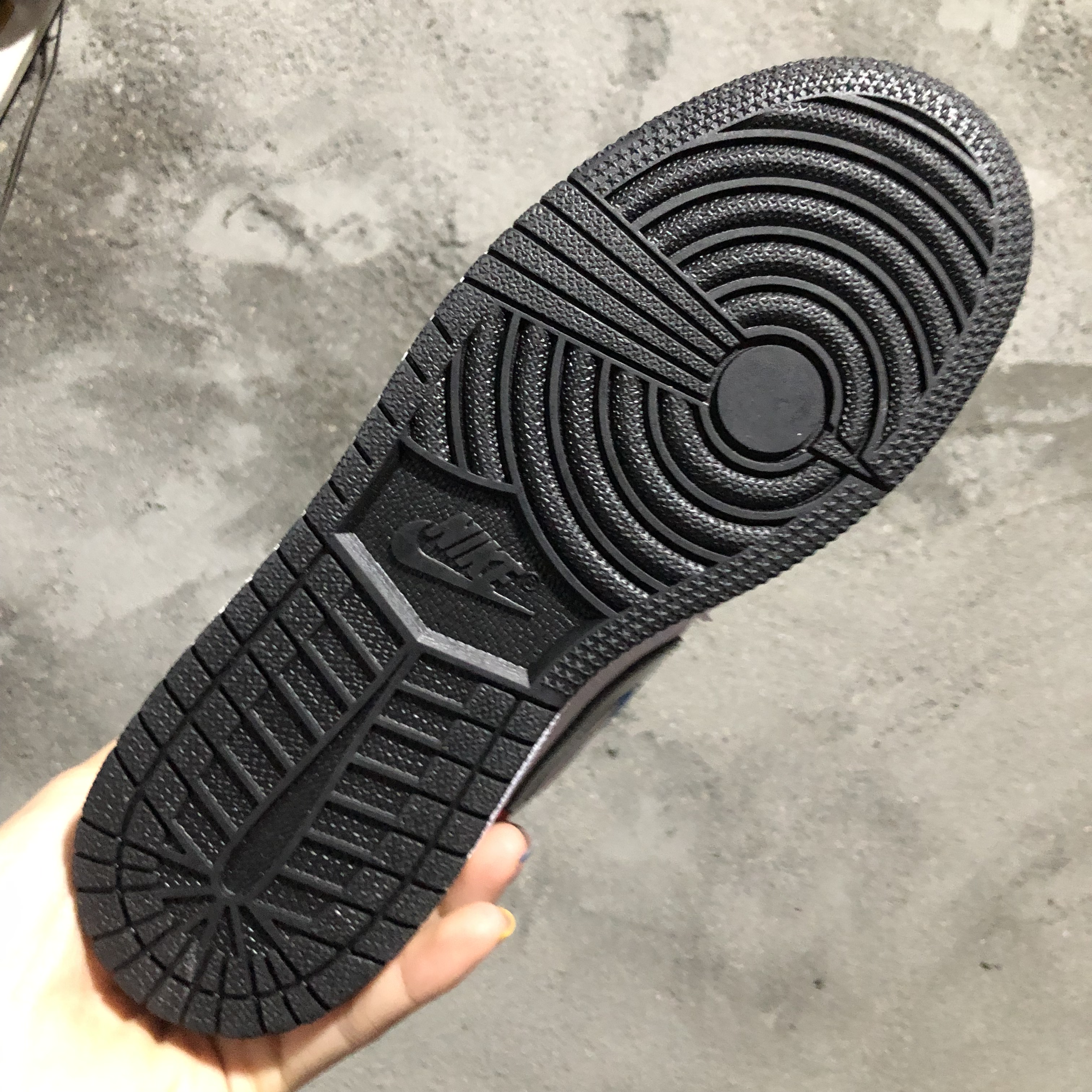 jordan air jordan 1 retro low