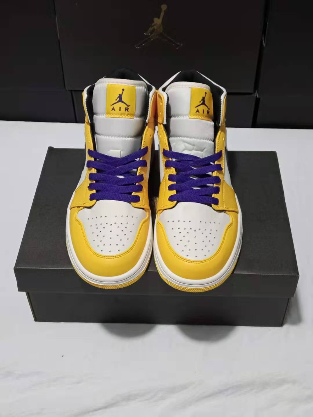 jordan air jordan 1 retro mid