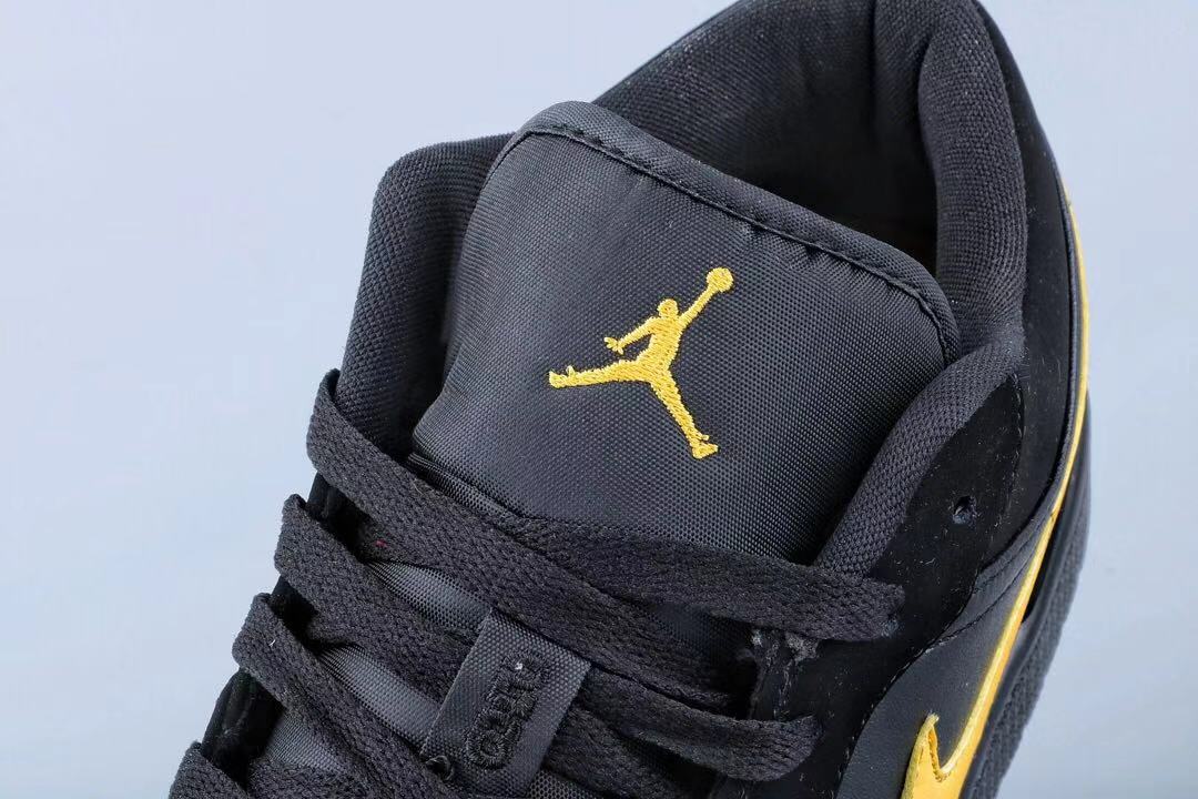 jordan air jordan 1 retro low