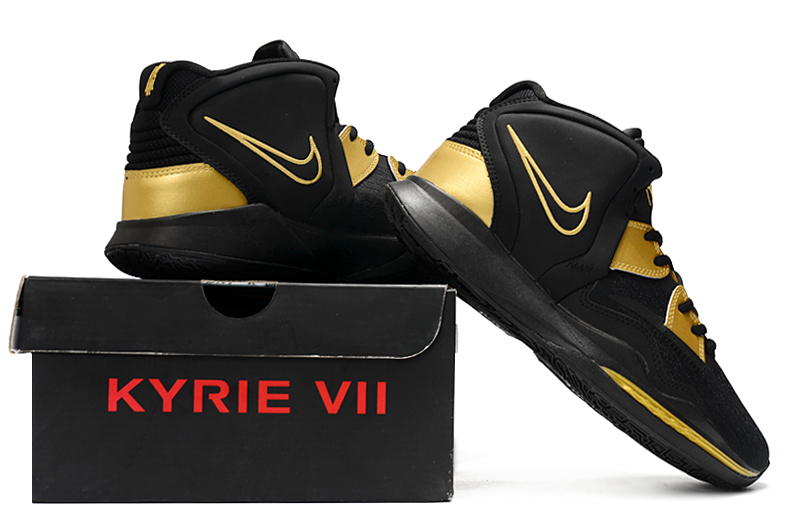 nike kyrie 7